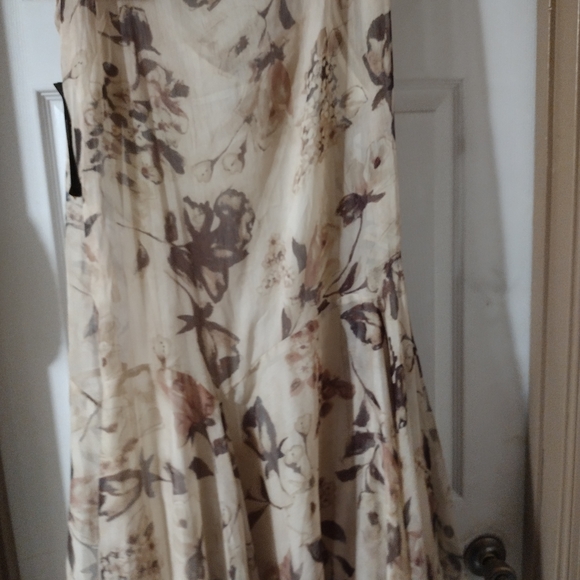 Floral Print Women's Dress - Picture 4 of 6